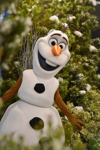 New Meet & Greet with Olaf to Debut at Disney's Hollywood Studios This Spring